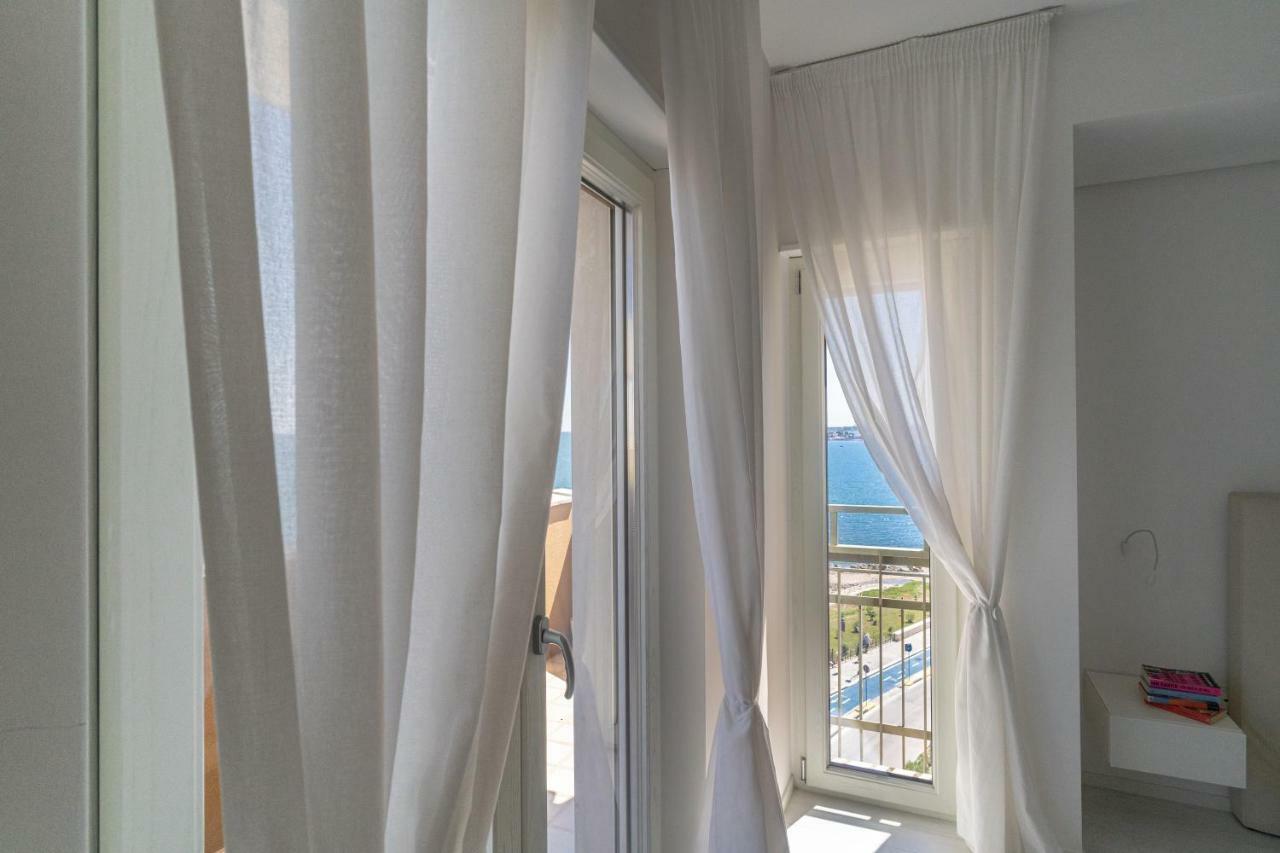 Santa Rosa luxury apartment 2 BEDROOMS 3 People free parking Trani Extérieur photo